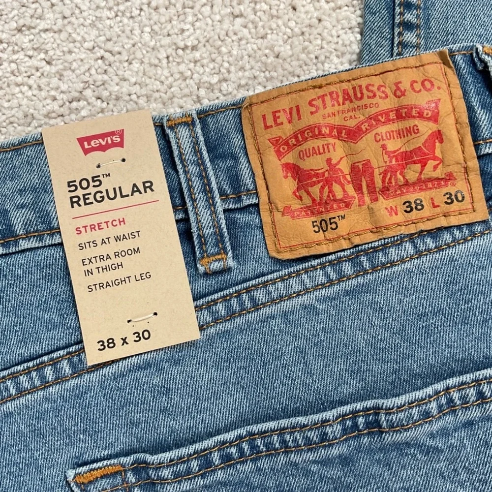 Levis 505 Regular Fit Stretch Mens Jeans Light Wash‎ Blue 38x30 Straight Leg NEW